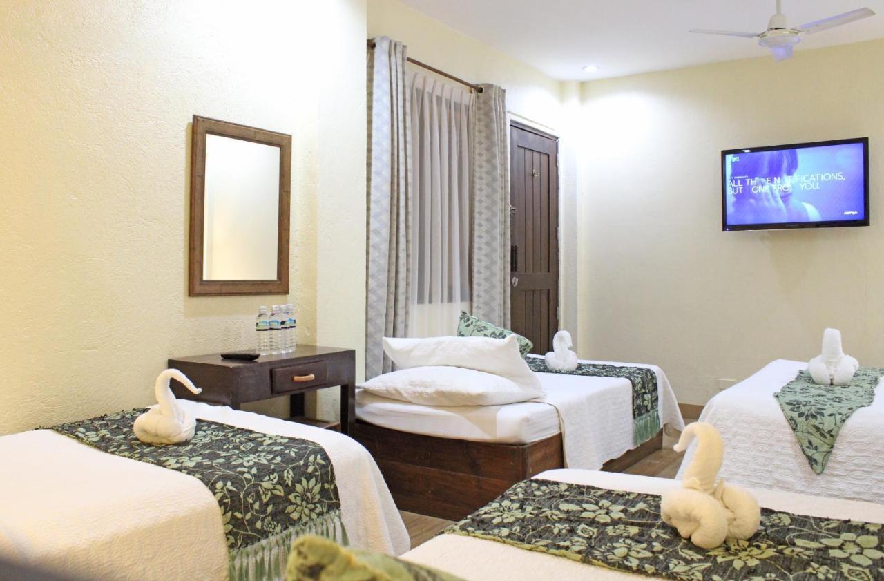 Balaibinda Lodge Coron Eksteriør bilde